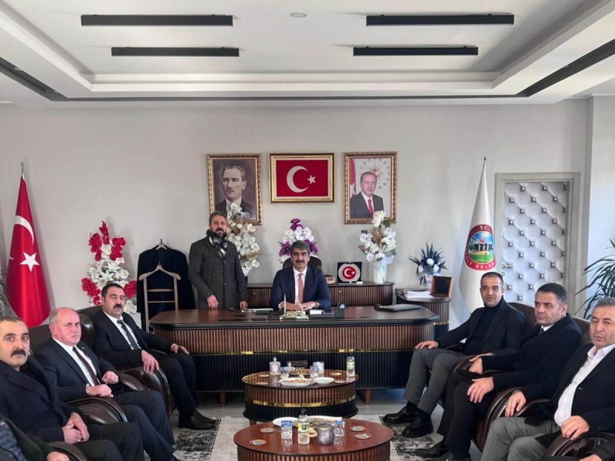 Milliyetçi Hareket Partisi Erzurum İl Başkanı Sn. Adem YURDAGÜL ve Yönetimini Belediyemizde ağırladık.