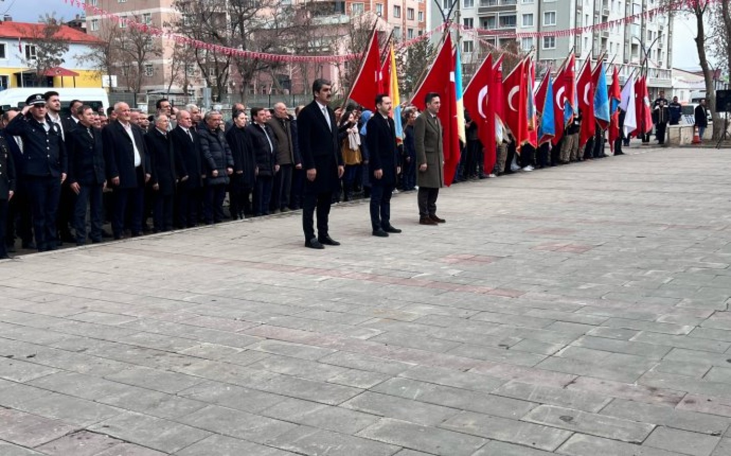 18 Mart Çanakkale Zaferi ve Şehitleri Anma Programının 110. Yıl Dönümü ilçemizde kutlandı. Anma Programına İlçe Kaymakamımız Sn. Emre OĞUZTÜRK, Belediye Başkanımız Sn. Şenol POLAT, Siyasi Parti İlçe Başkanları, İlçe protokolü ile Şehit yakınları, gazileri