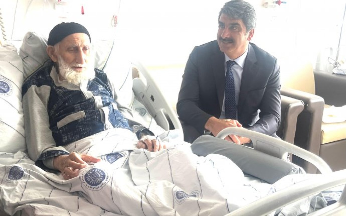 Belediye Başkanı Sn. Şenol POLAT\\\' Dan Hasta Ziyaretleri