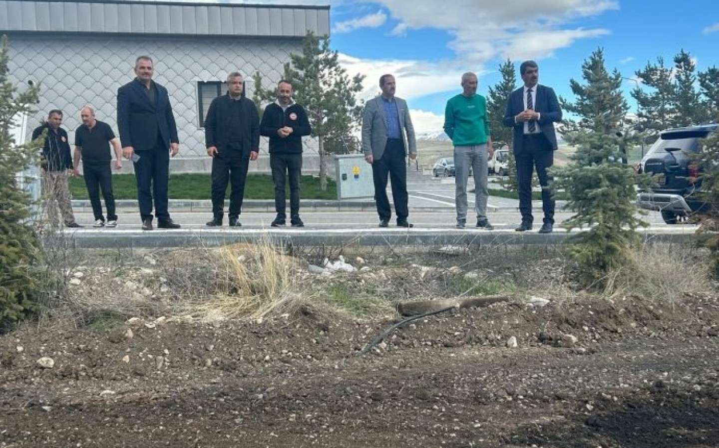 Düğün Sezonu açılması Belediye Sosyal Tesisleri Millet Bahçesi Peyzaj Çalışmalarını Yerinde İnceledik.
