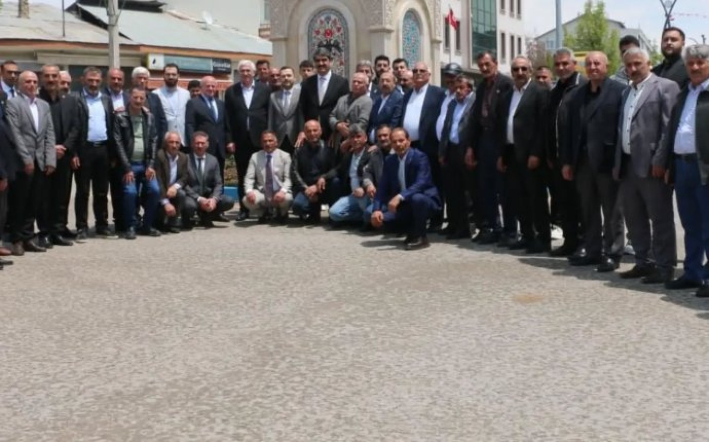 Erzurum Milletvekilimiz Sn. Mehmet Emin ÖZ\' ün katılımı ile Bayramlaşma Programı