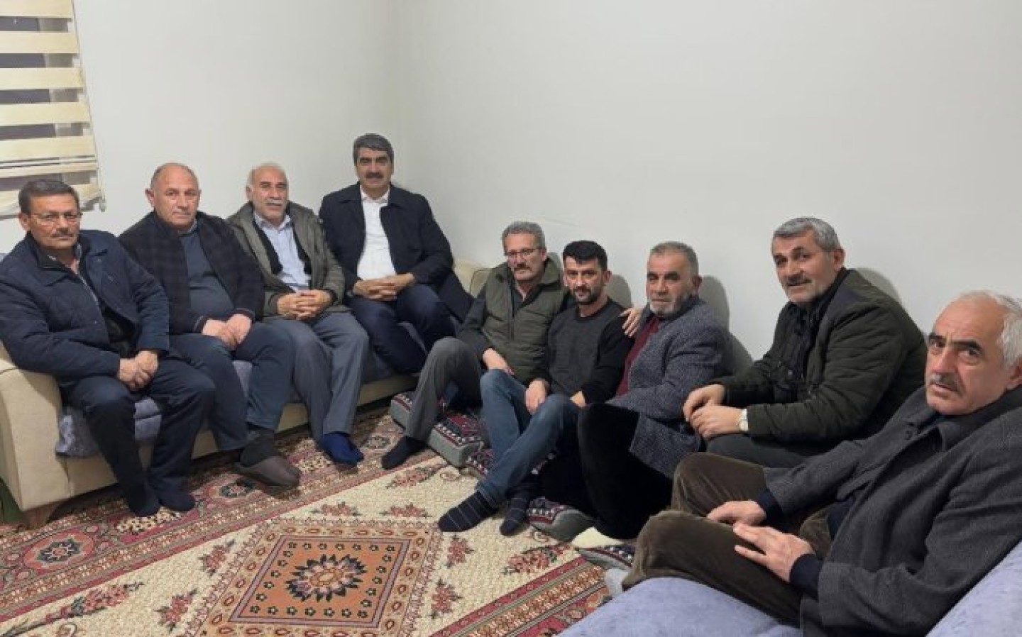 Taşağıl Derneğimizi ziyaret ederek kıymetli hemşehrilerimizle bir araya geldik, hasbihal ettik.