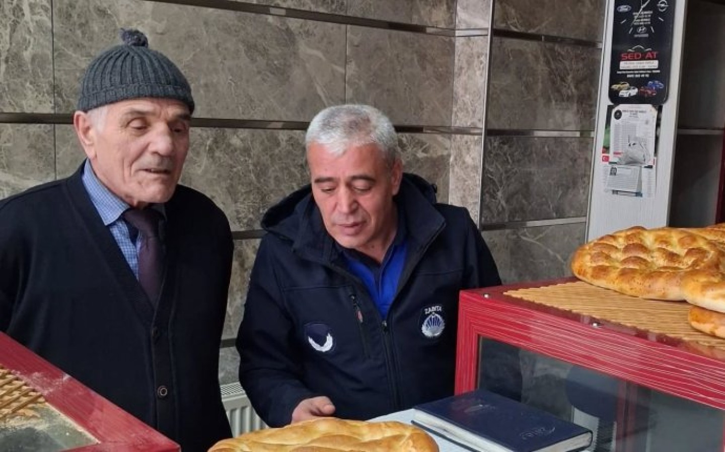 Zabıta ekipleri gramaj ve hijyen kontrolü yaptı.
